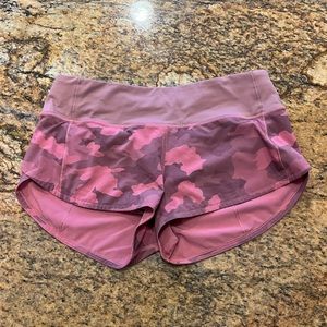 Lululemon Size 4 Speed Up Shorts - all offers considered